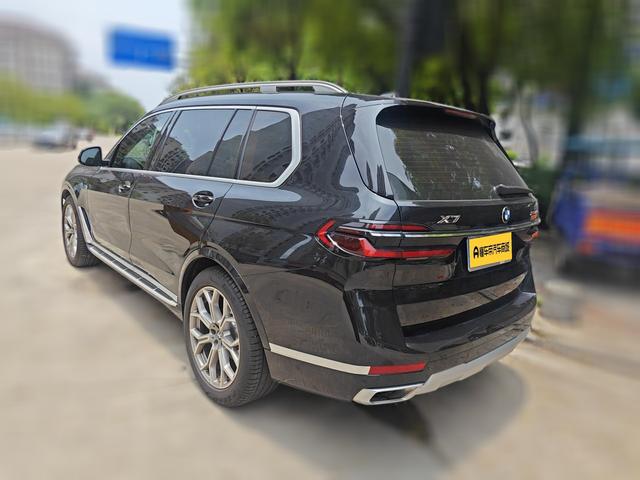 BMW X7 2024 thumb 4