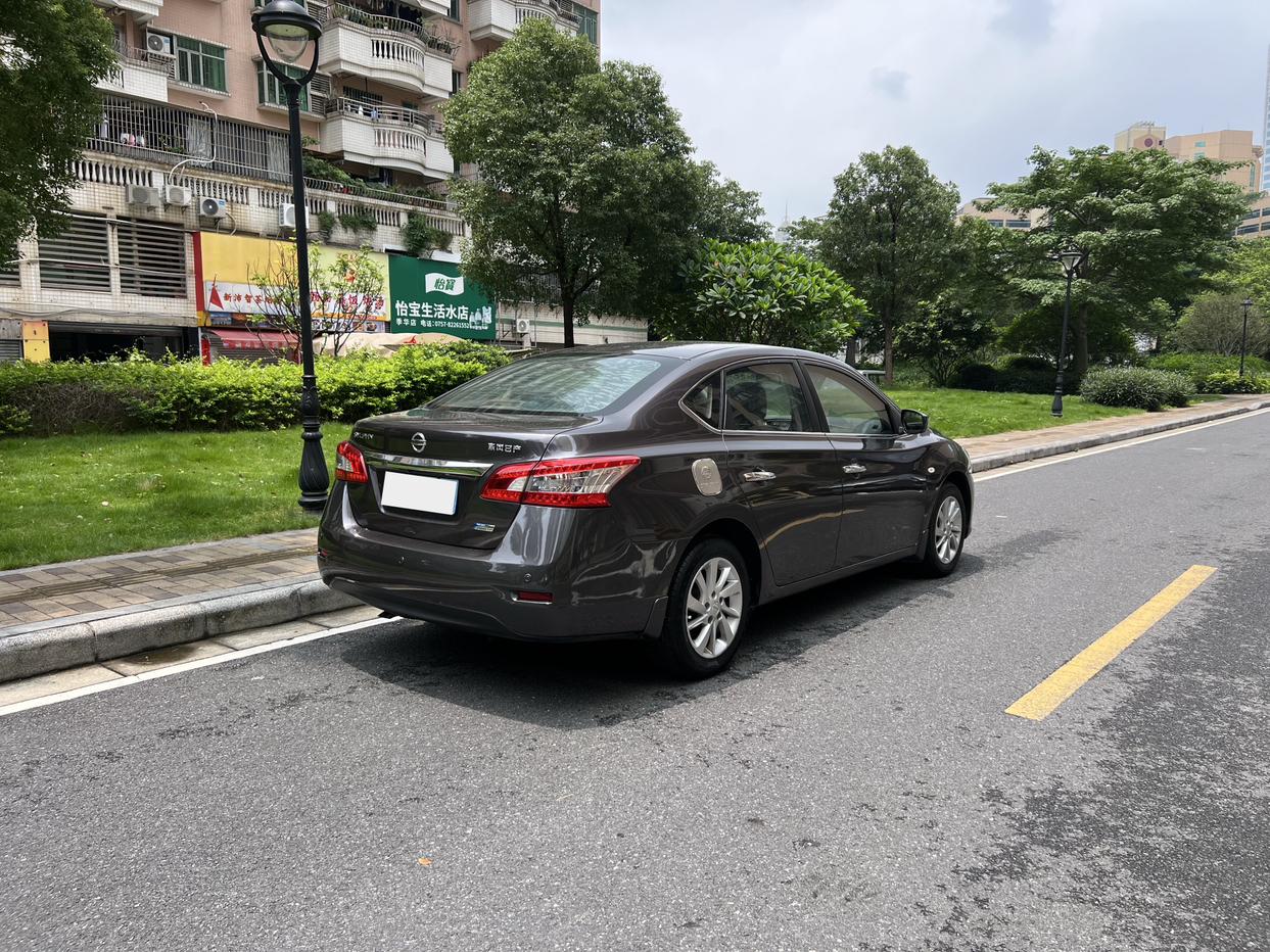 Nissan Sylphy 2014 thumb 4