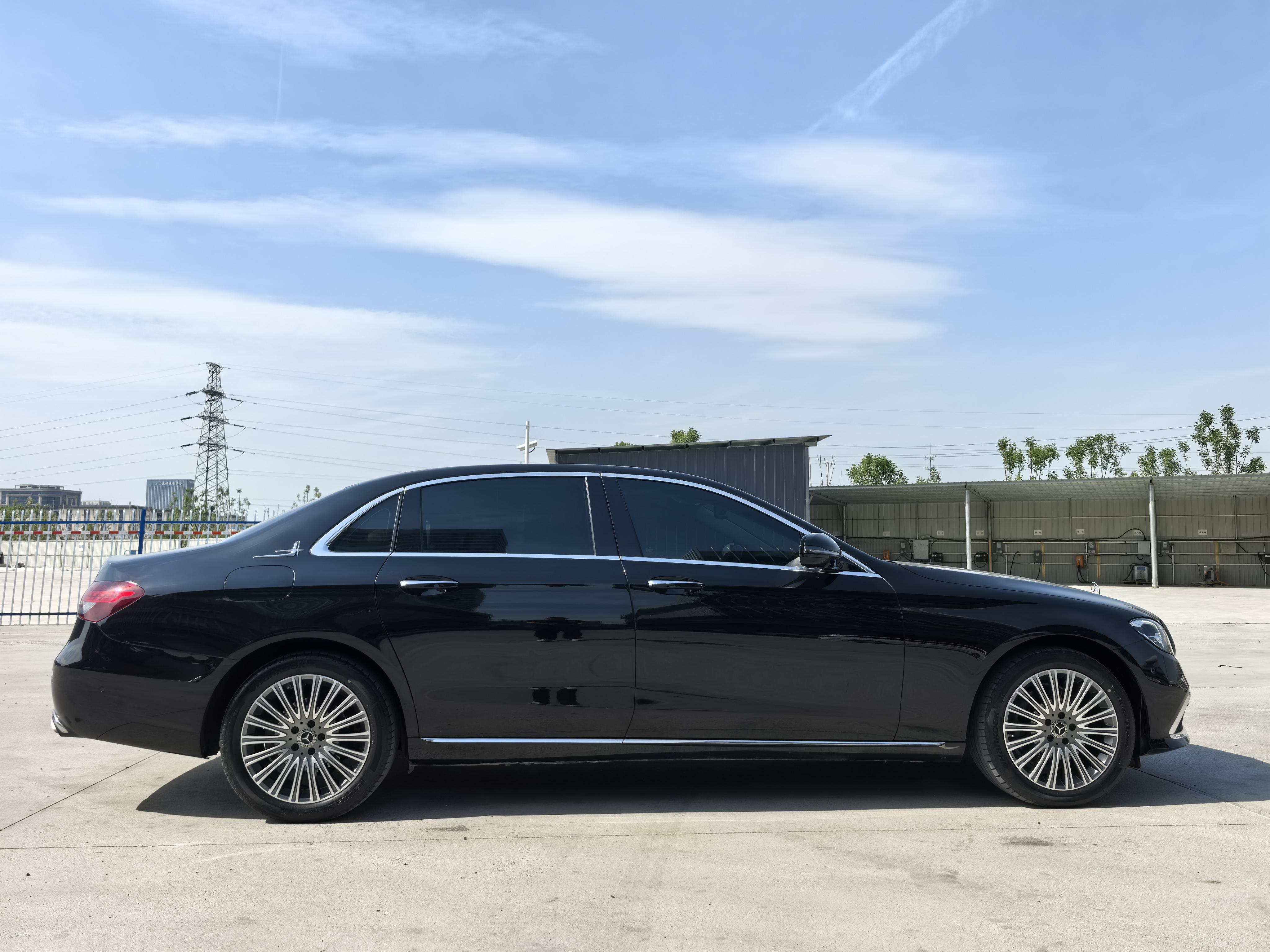Mercedes-Benz E-Класс 2023 thumb 6