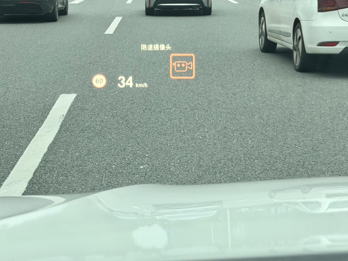 BMW X6 2015 thumb 6
