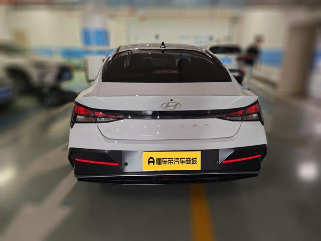 Hyundai Elantra 2023 thumb 3