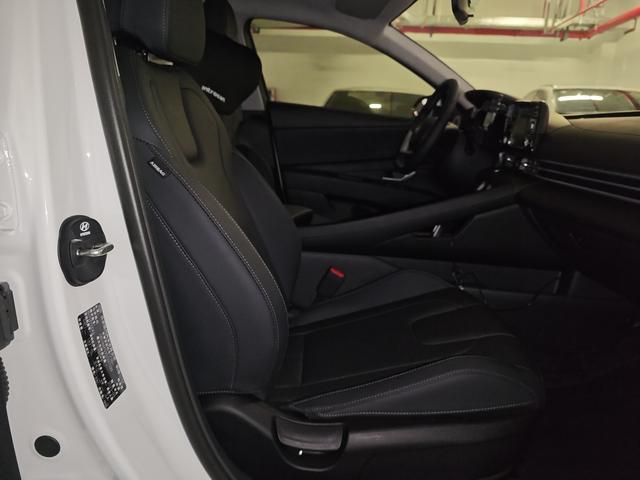 Hyundai Elantra 2023 thumb 6