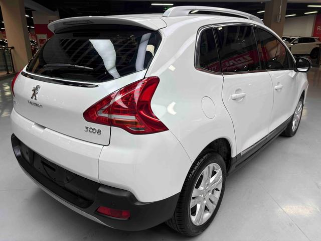 Peugeot 3008 2015 thumb 4