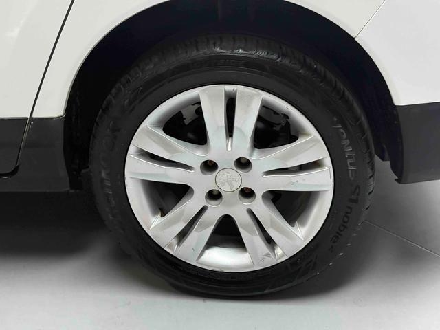 Peugeot 3008 2015 thumb 6