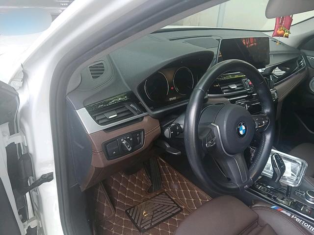 BMW X2 2021 thumb 11