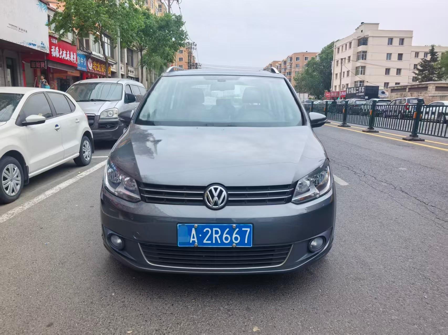 Volkswagen Touran 2013 thumb 9