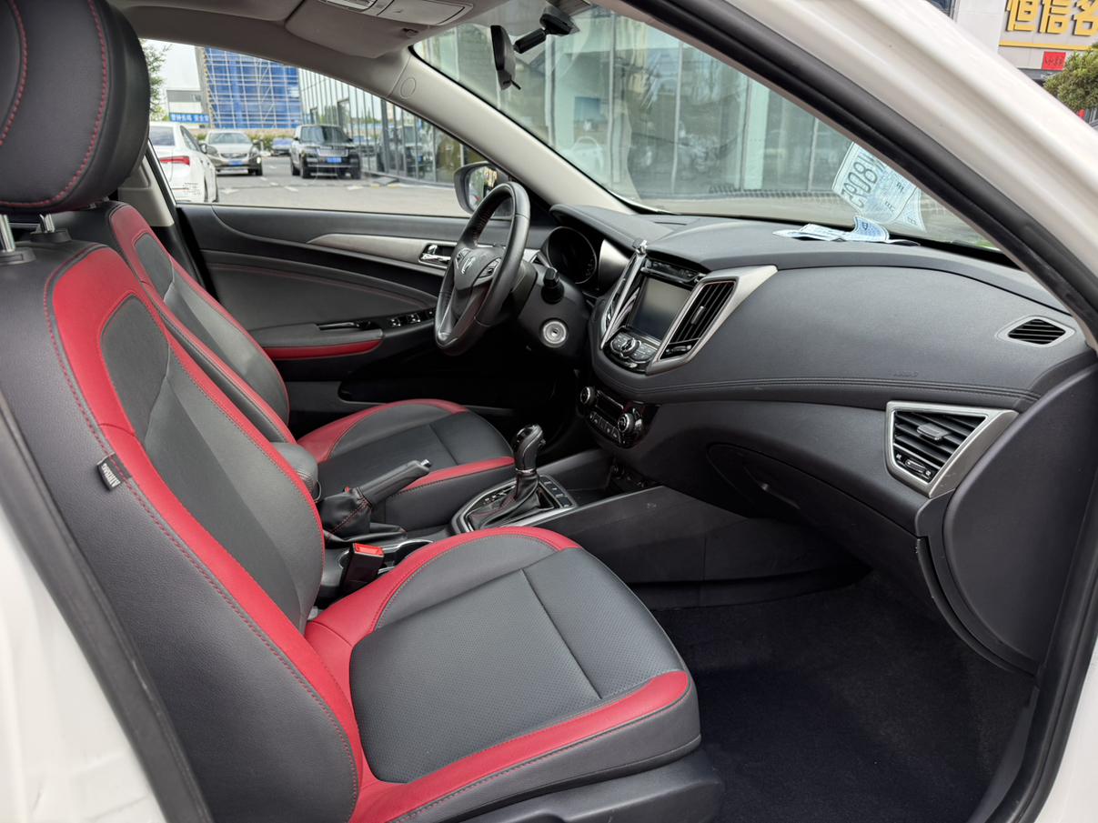 Changan Eado 2016 thumb 12