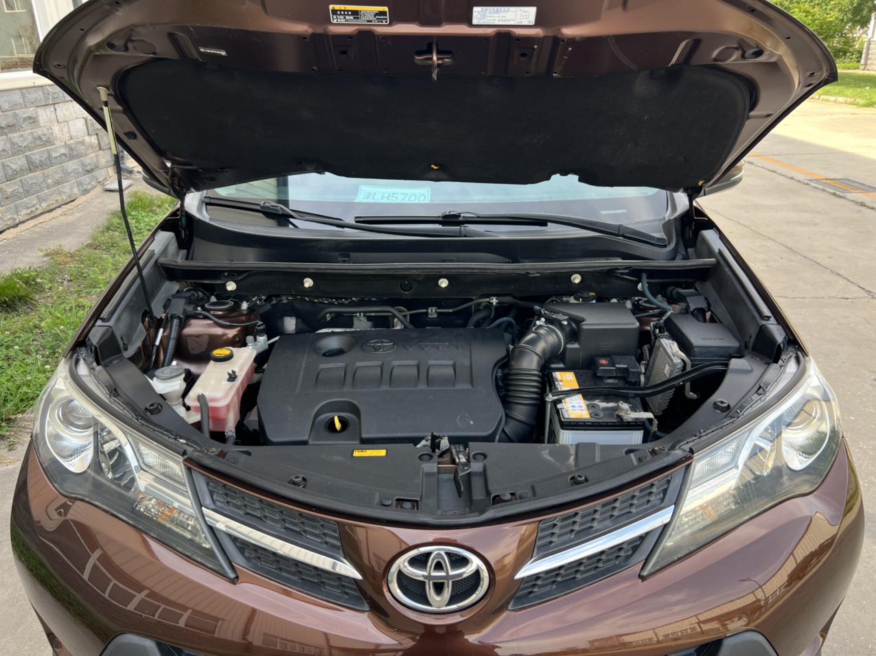 Toyota RAV4 2015 thumb 4