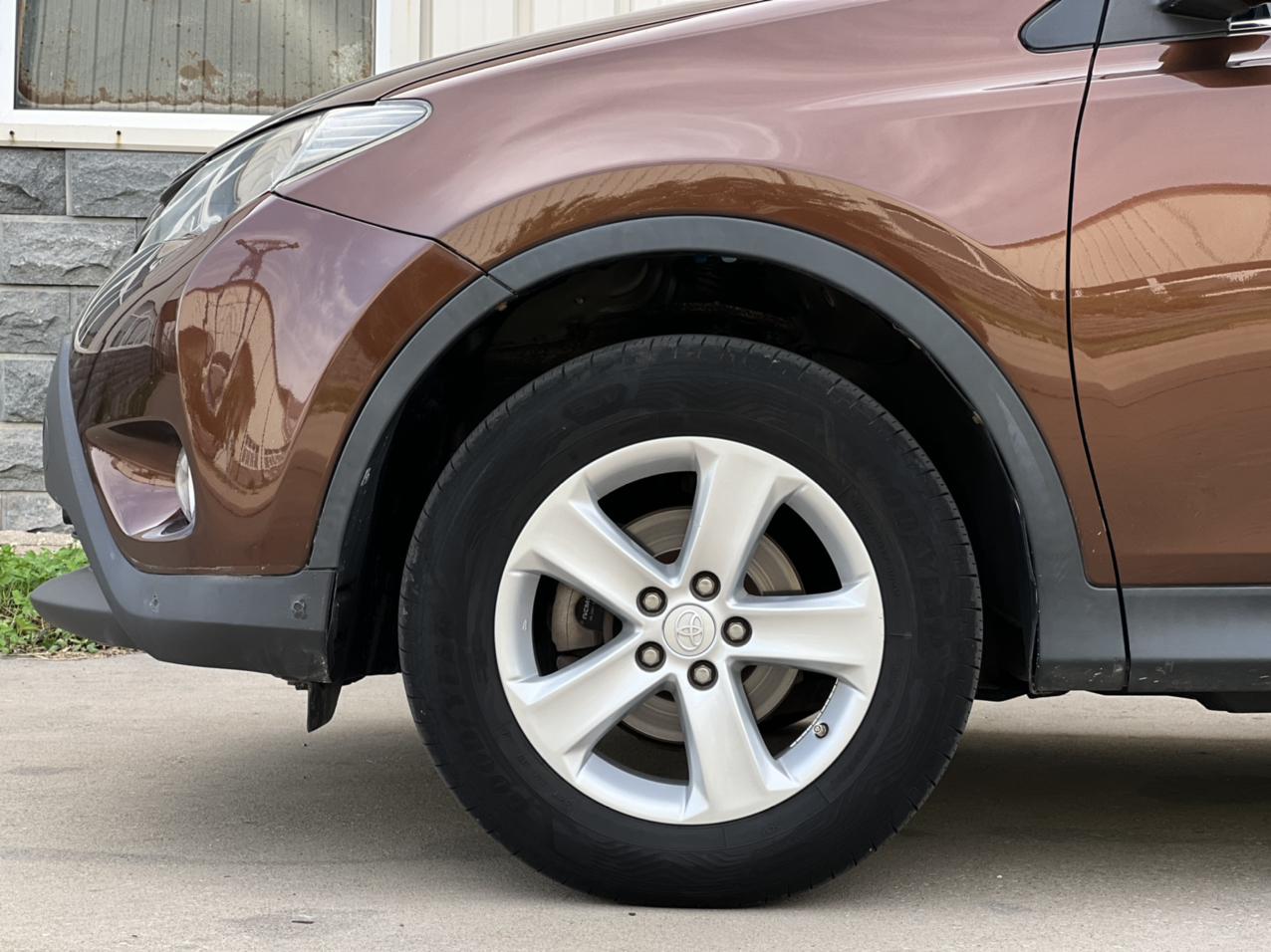 Toyota RAV4 2015 thumb 5