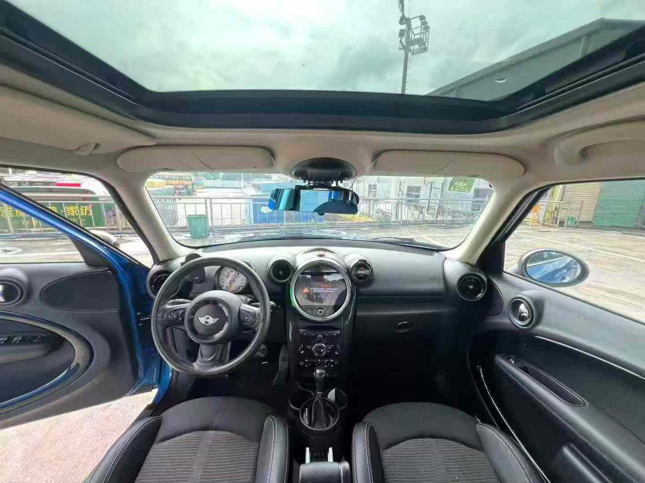 Mini Countryman 2013 thumb 4
