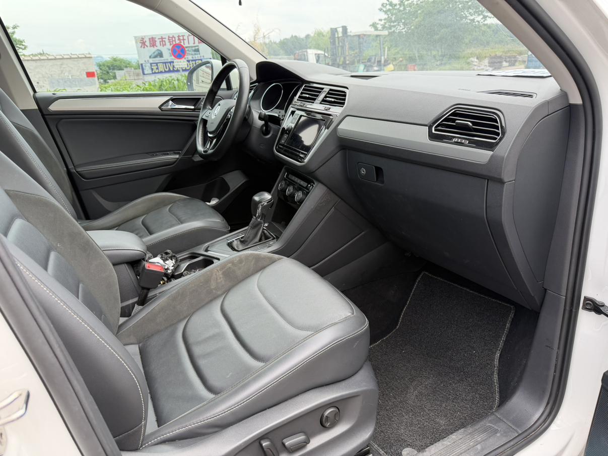 Volkswagen Tiguan 2019 thumb 5