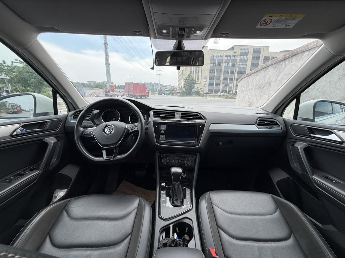 Volkswagen Tiguan 2019 thumb 6