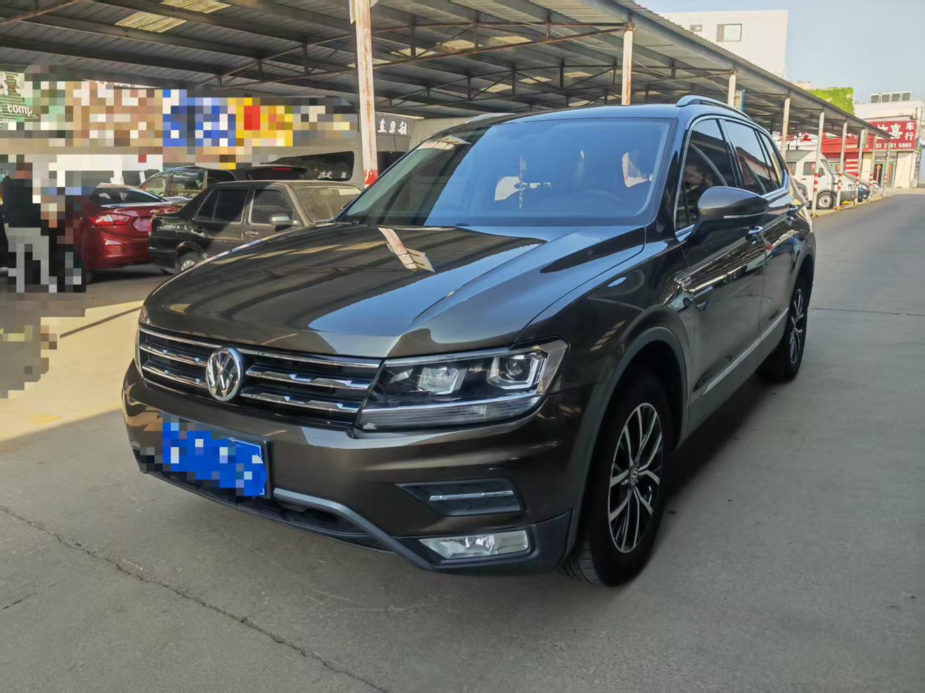 Volkswagen Tiguan 2018 thumb 8
