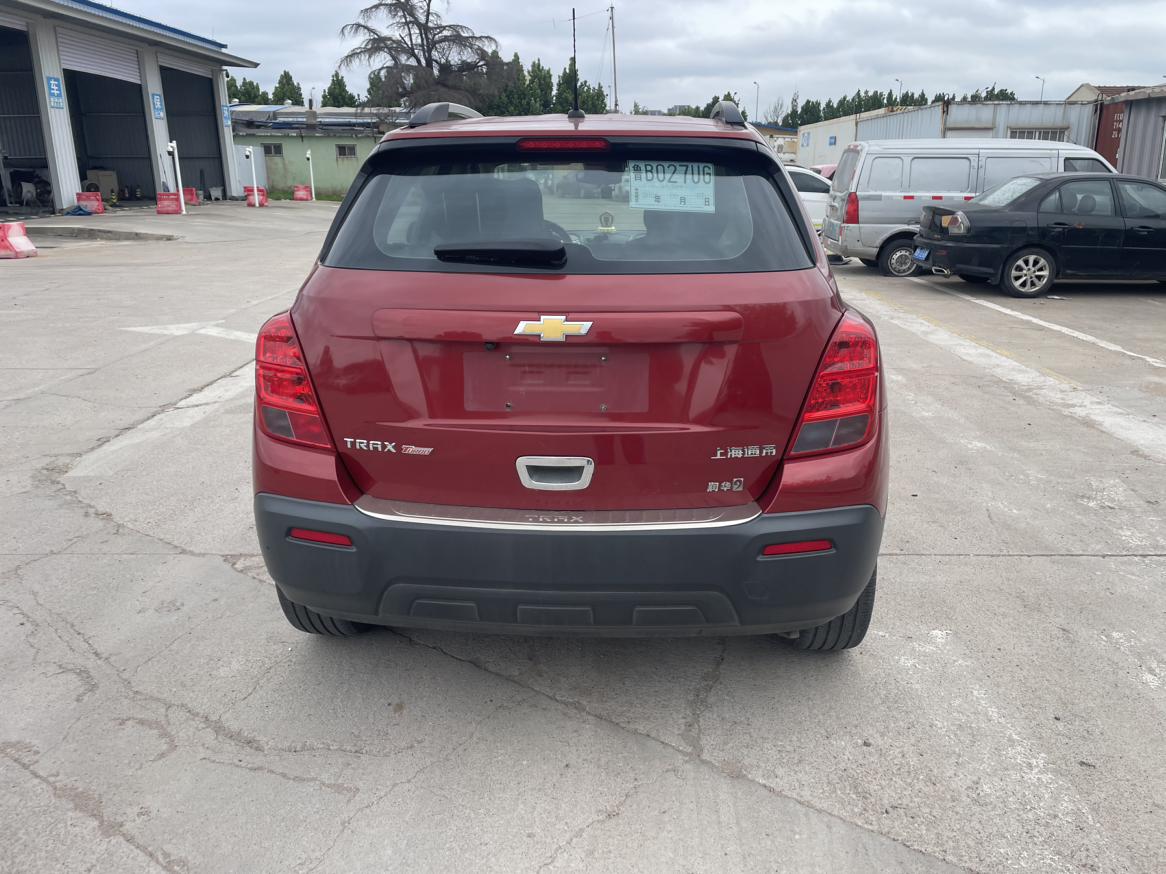 Chevrolet Tracker 2014 thumb 3