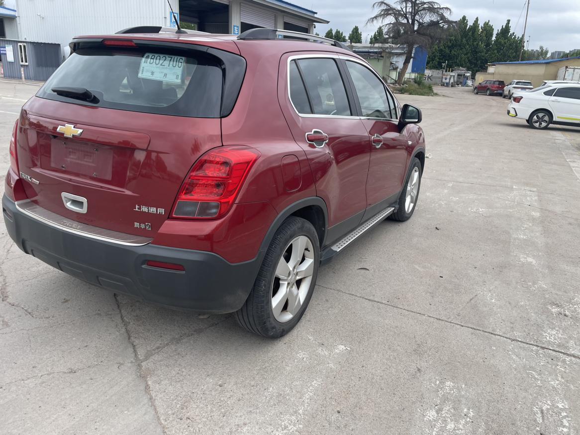 Chevrolet Tracker 2014 thumb 4