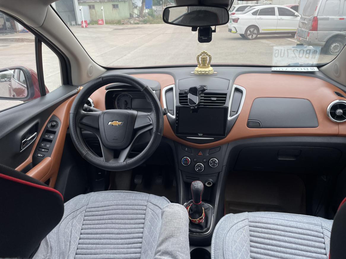 Chevrolet Tracker 2014 thumb 8