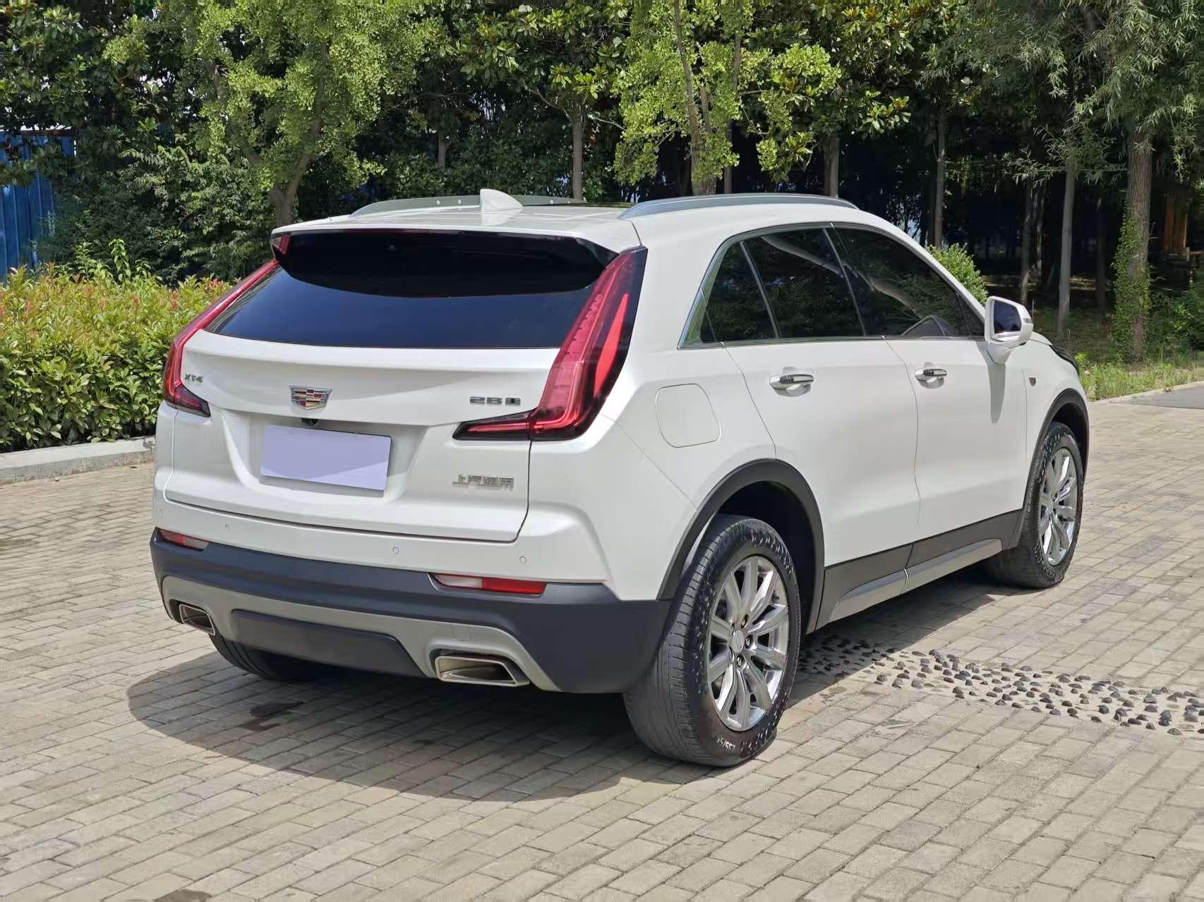 Cadillac XT4 2020 thumb 4