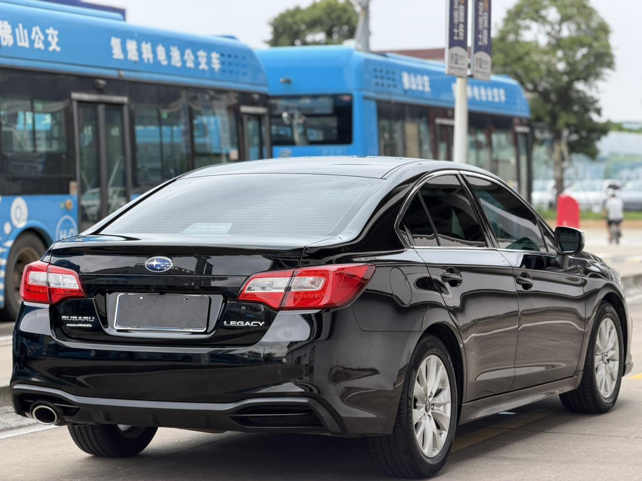 Subaru Legacy 2020 thumb 4