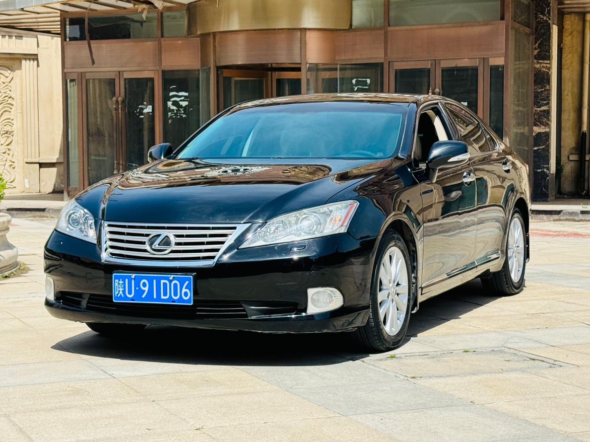 Lexus ES 2012 thumb 9
