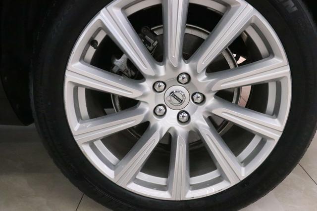 Volvo XC90 2019 thumb 10