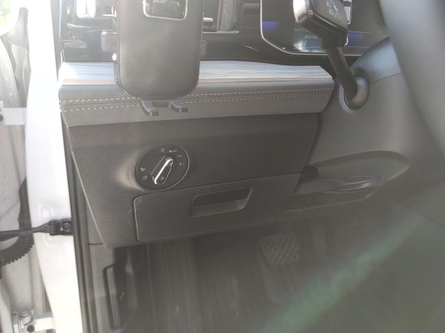 Volkswagen Sagitar 2023 thumb 11