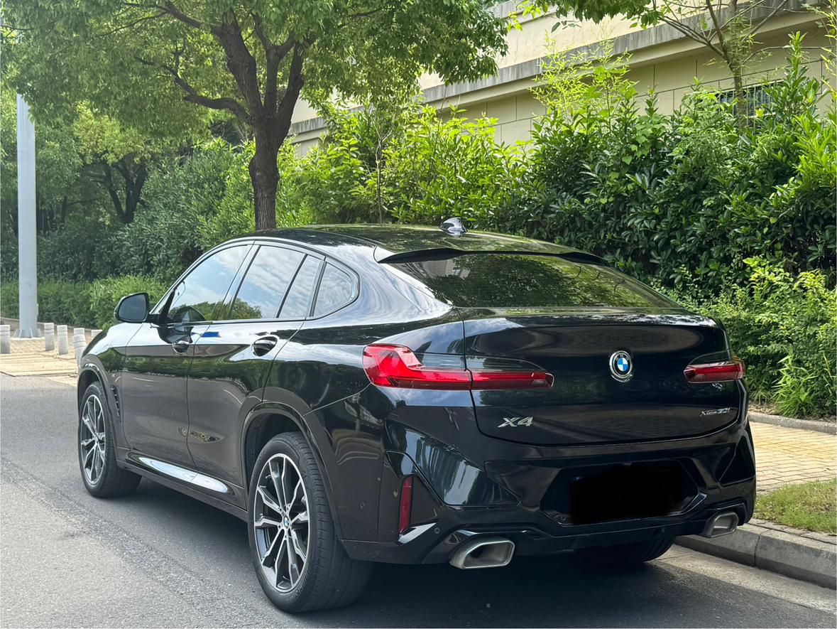 BMW X4 2022 thumb 2