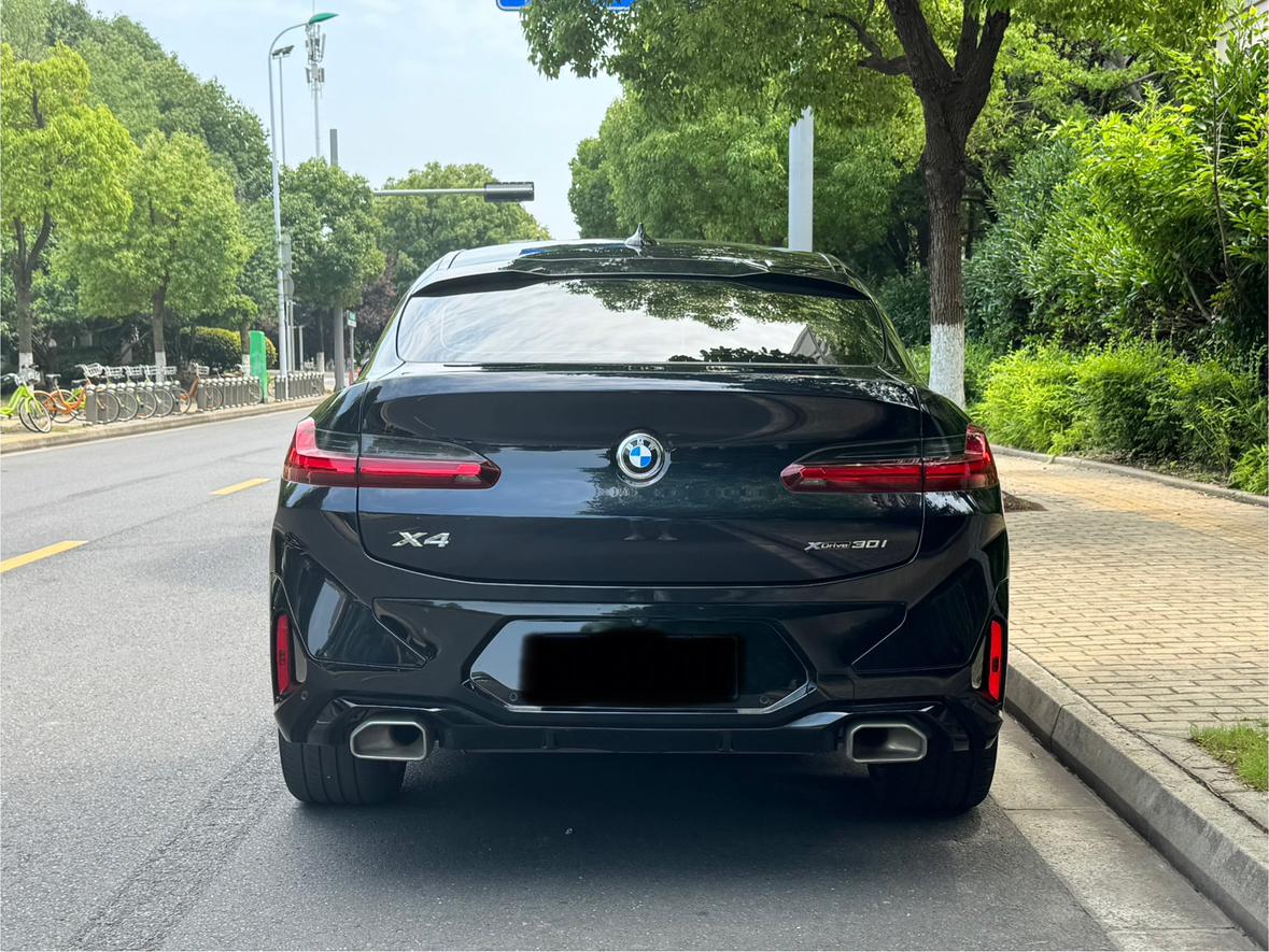 BMW X4 2022 thumb 3