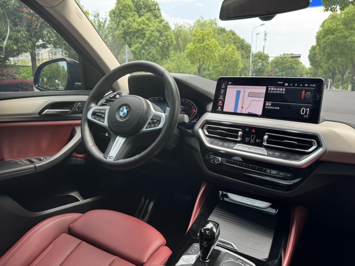 BMW X4 2022 thumb 4