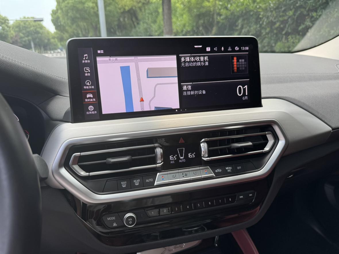 BMW X4 2022 thumb 5