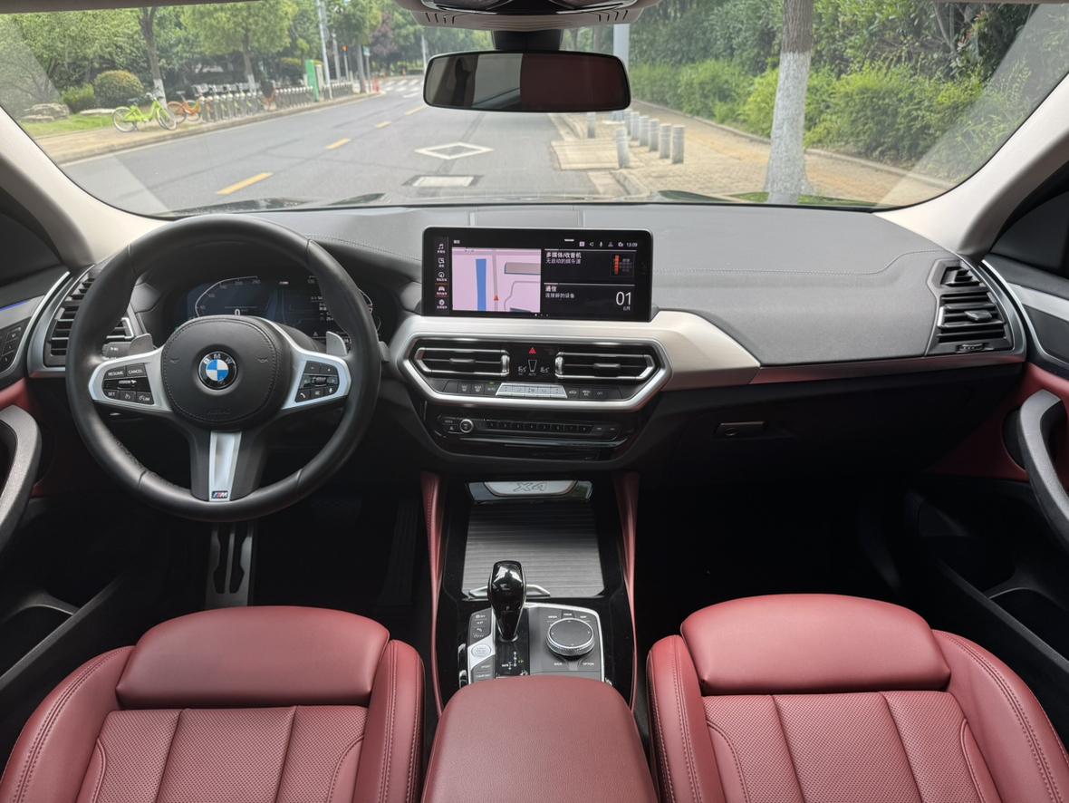 BMW X4 2022 thumb 9