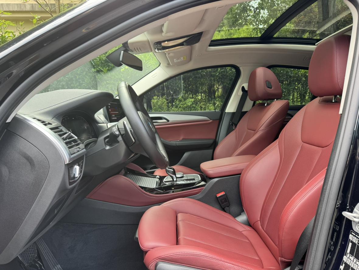 BMW X4 2022 thumb 11