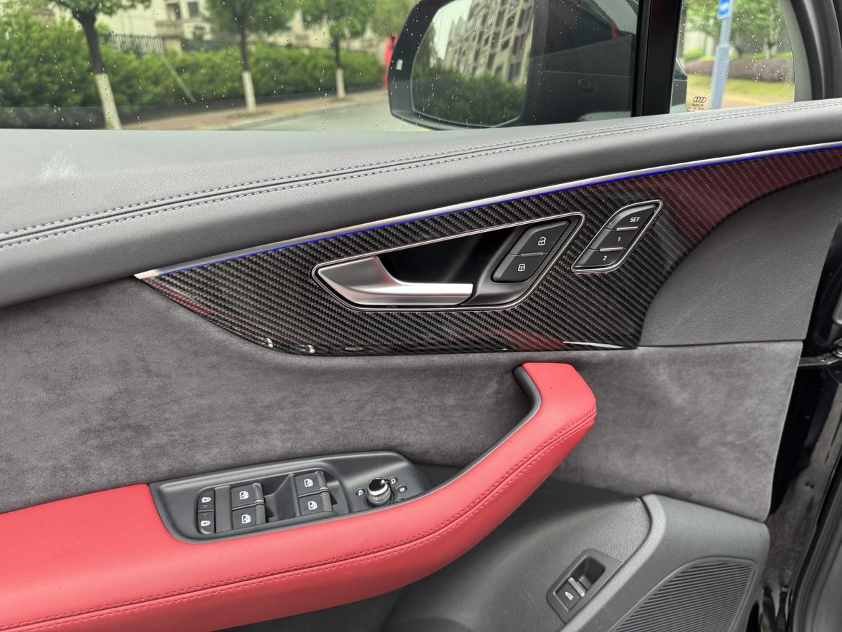 Audi Q7 2023 thumb 12