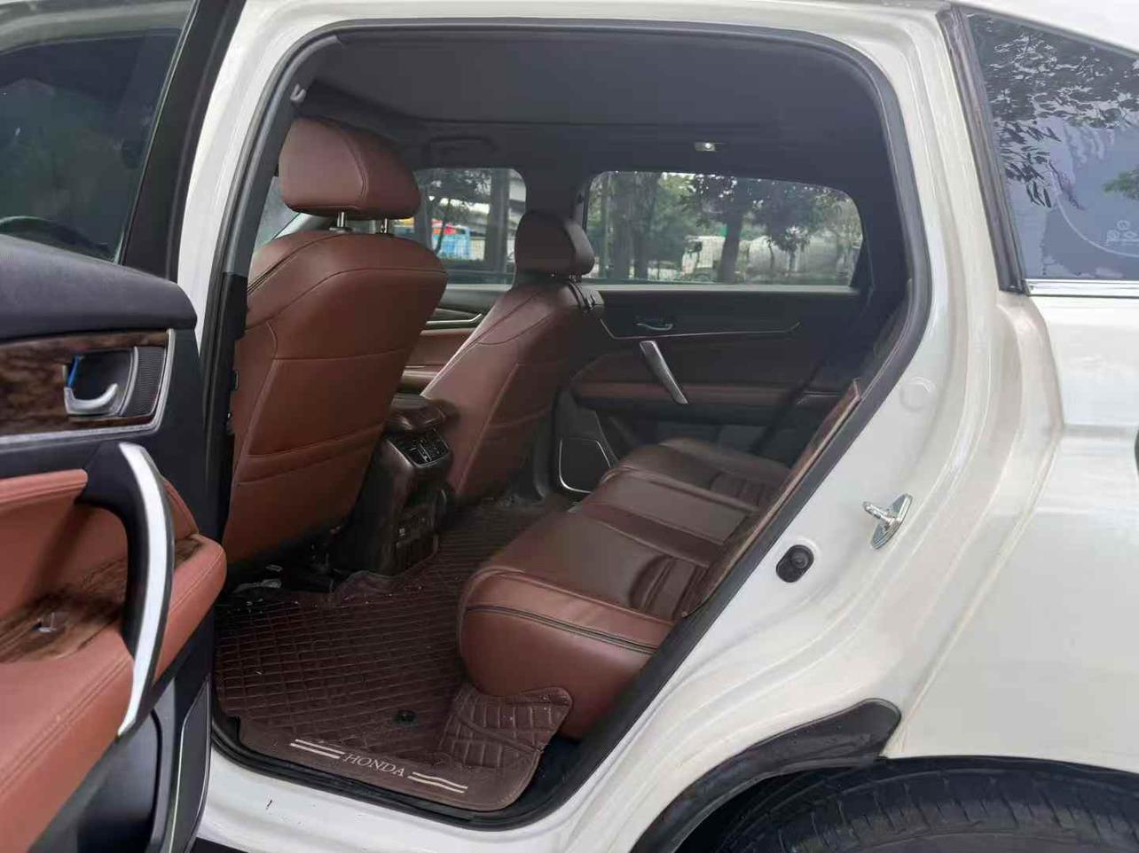 Honda UR-V 2017 thumb 7