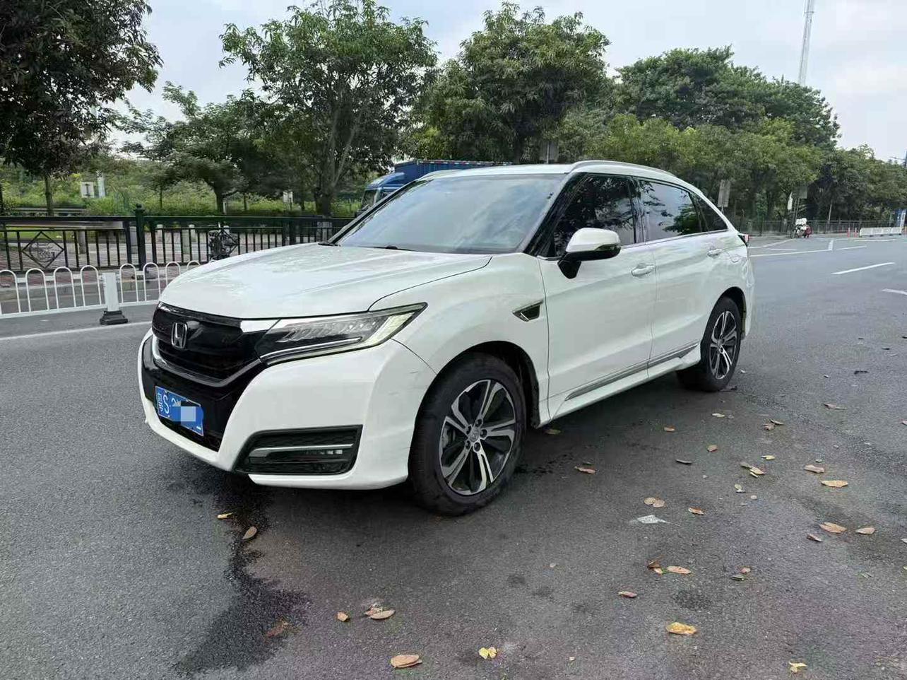 Honda UR-V 2017 thumb 8