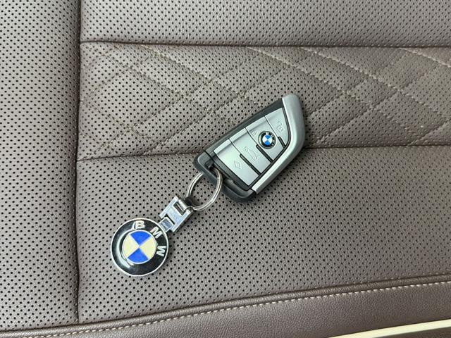 BMW 5 серии 2021 thumb 9