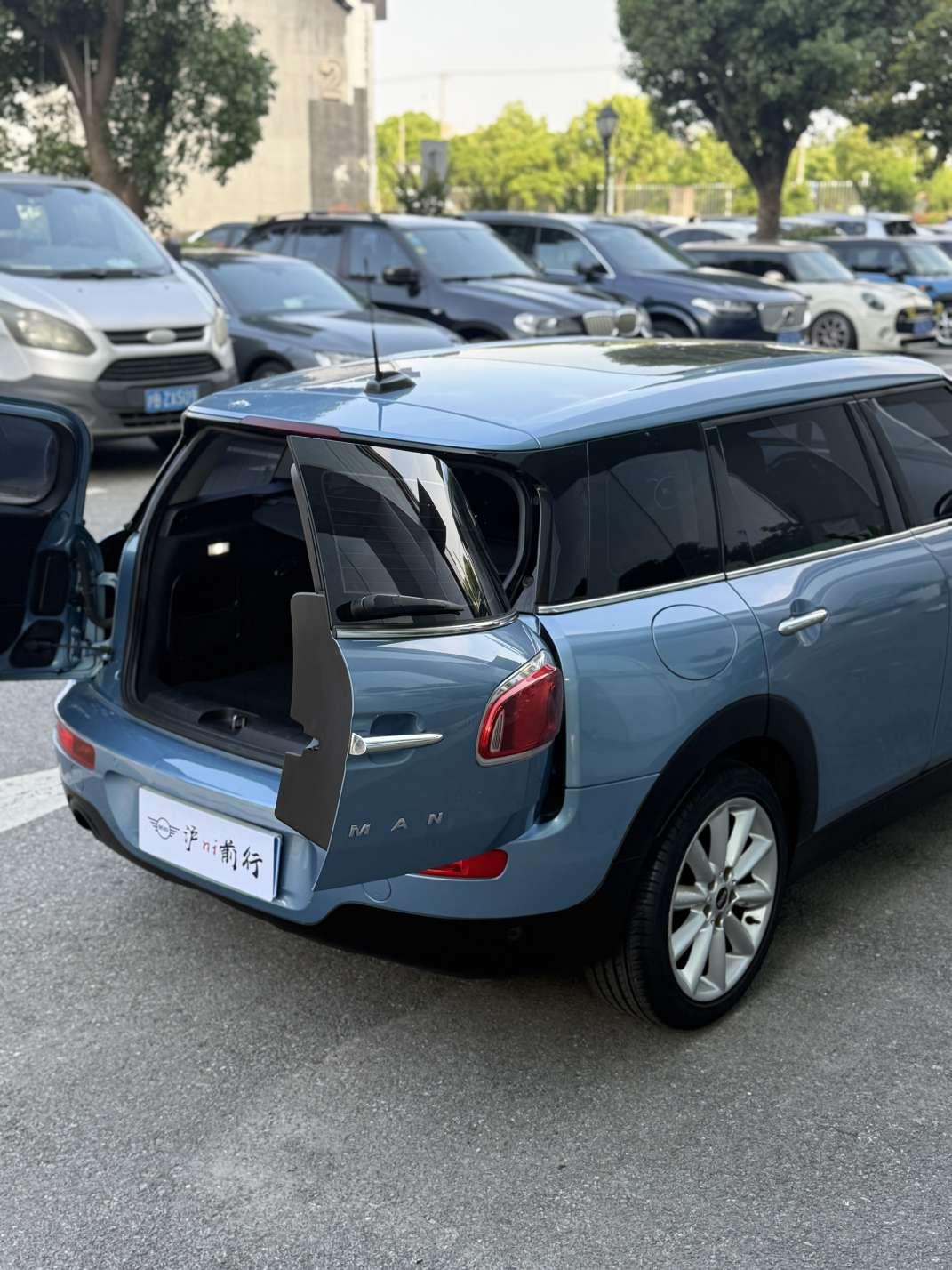 Mini Clubman 2016 thumb 11
