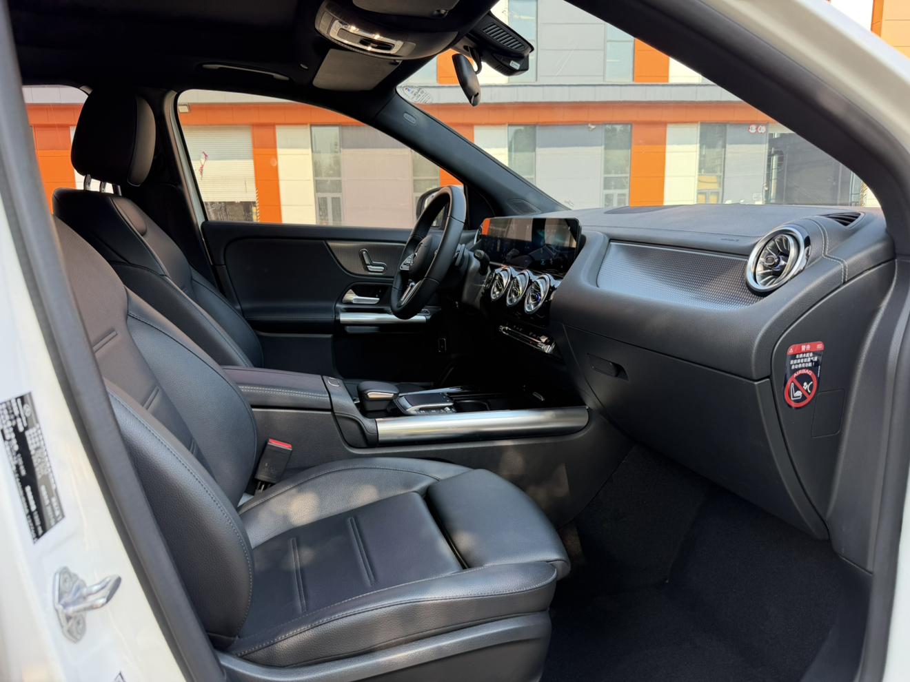 Mercedes-Benz GLA 2022 thumb 9