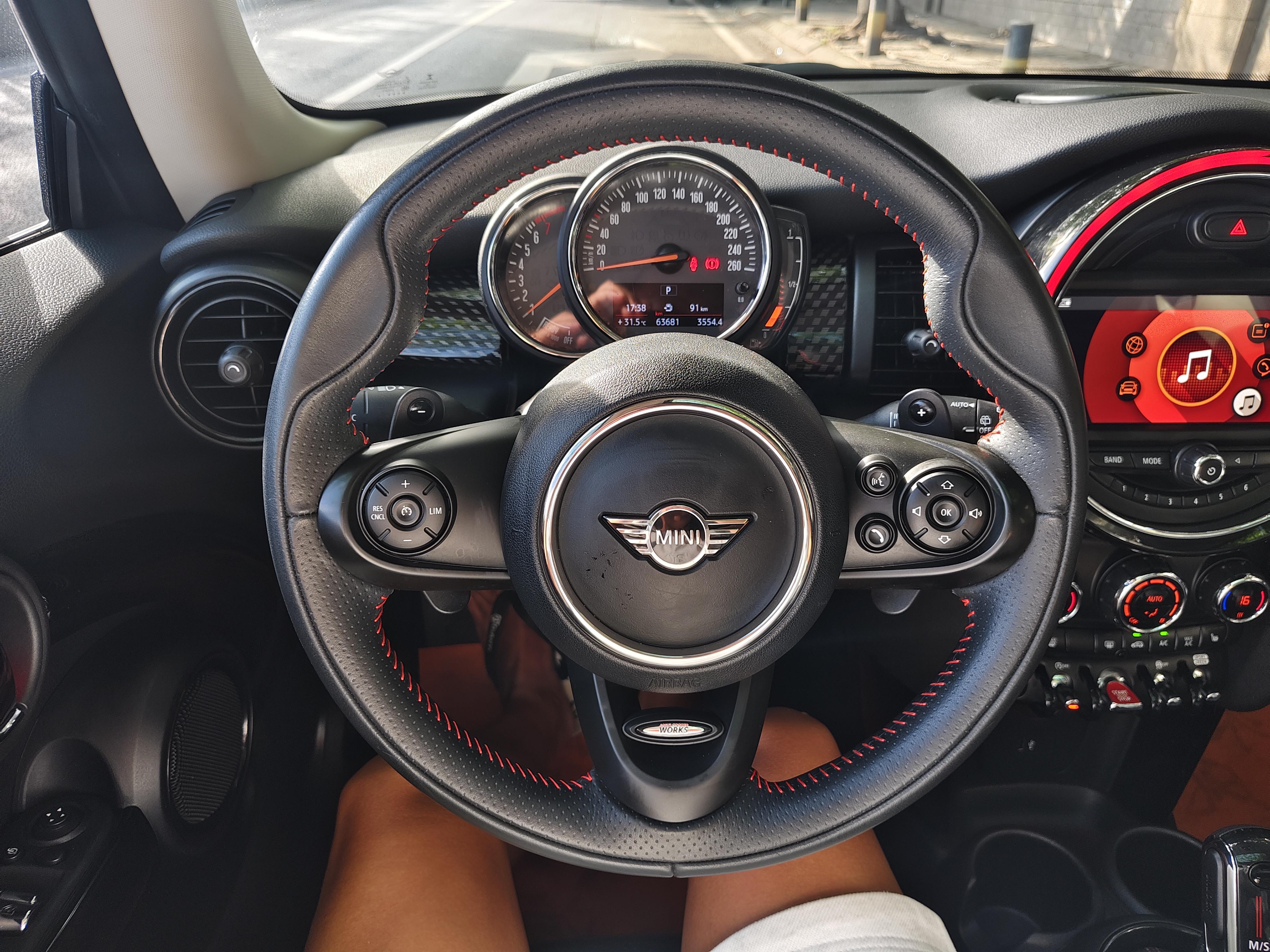 Mini Hatch 2019 thumb 11
