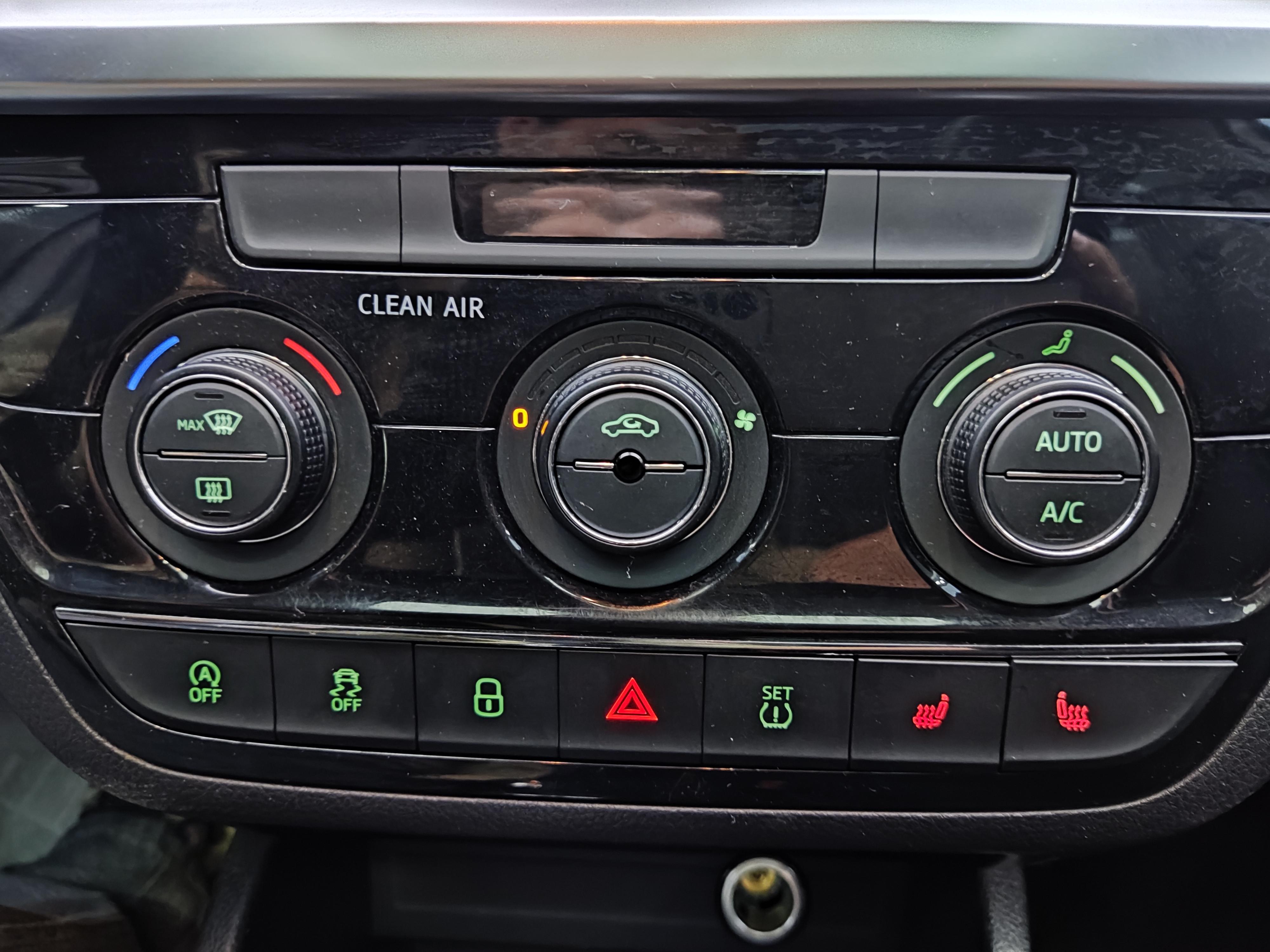 Skoda Kamiq 2023 thumb 8