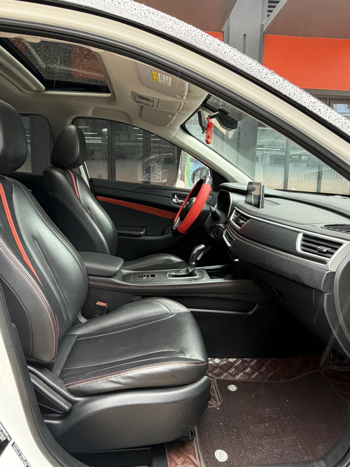 Dongfeng Fengon 580 2021 thumb 8