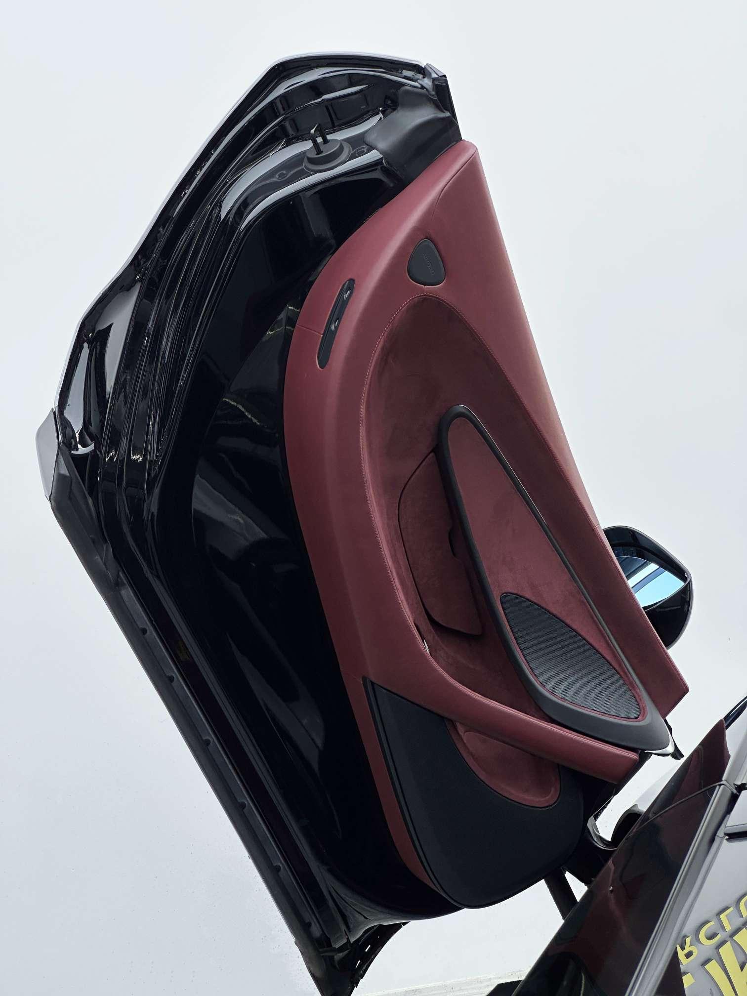 McLaren GT 2022 thumb 8