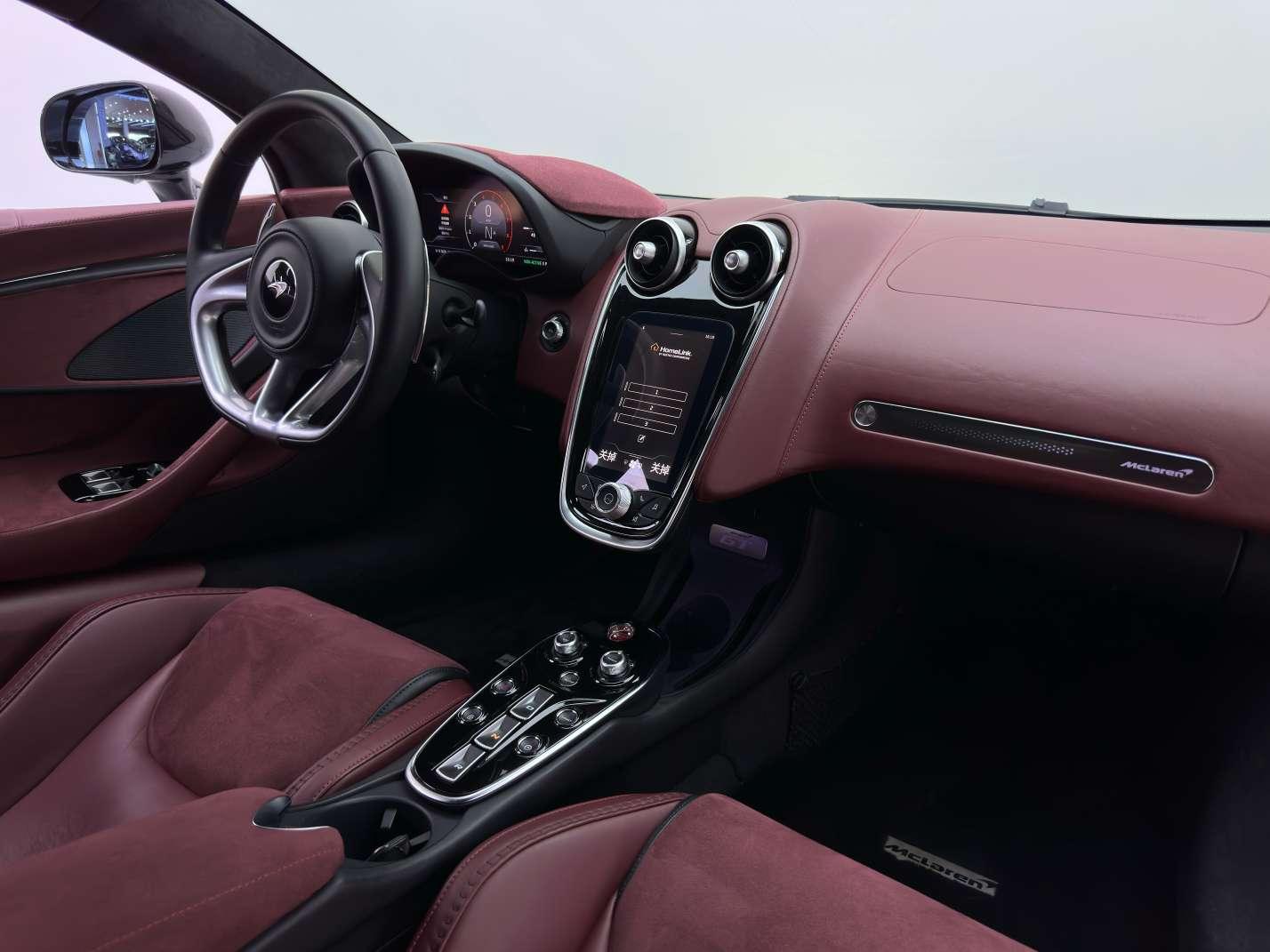 McLaren GT 2022 thumb 10