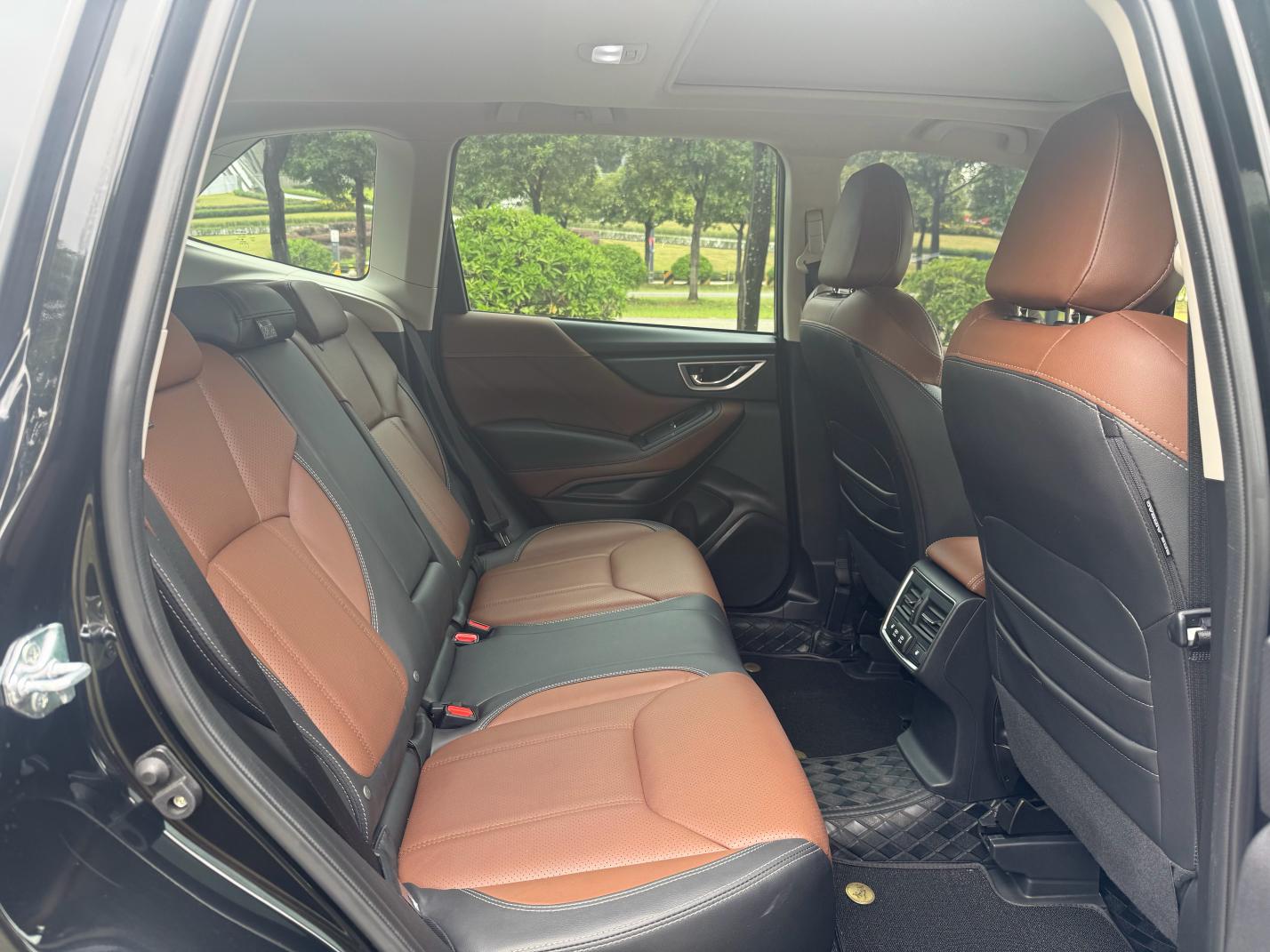 Subaru Forester 2024 thumb 8