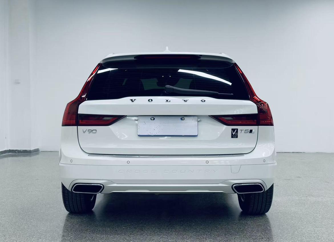 Volvo V90 2019 thumb 4