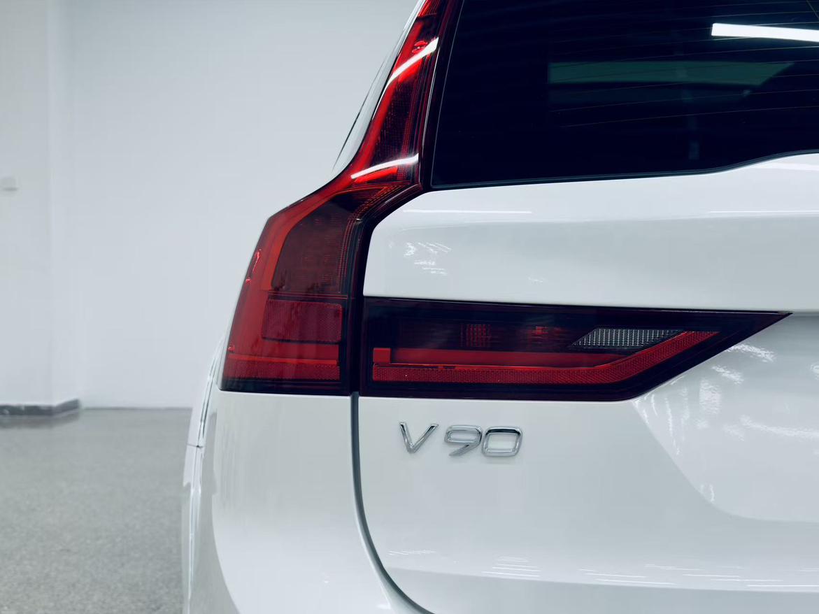 Volvo V90 2019 thumb 8
