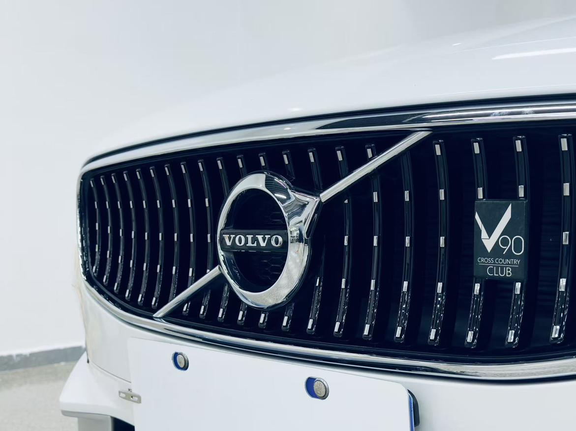 Volvo V90 2019 thumb 10