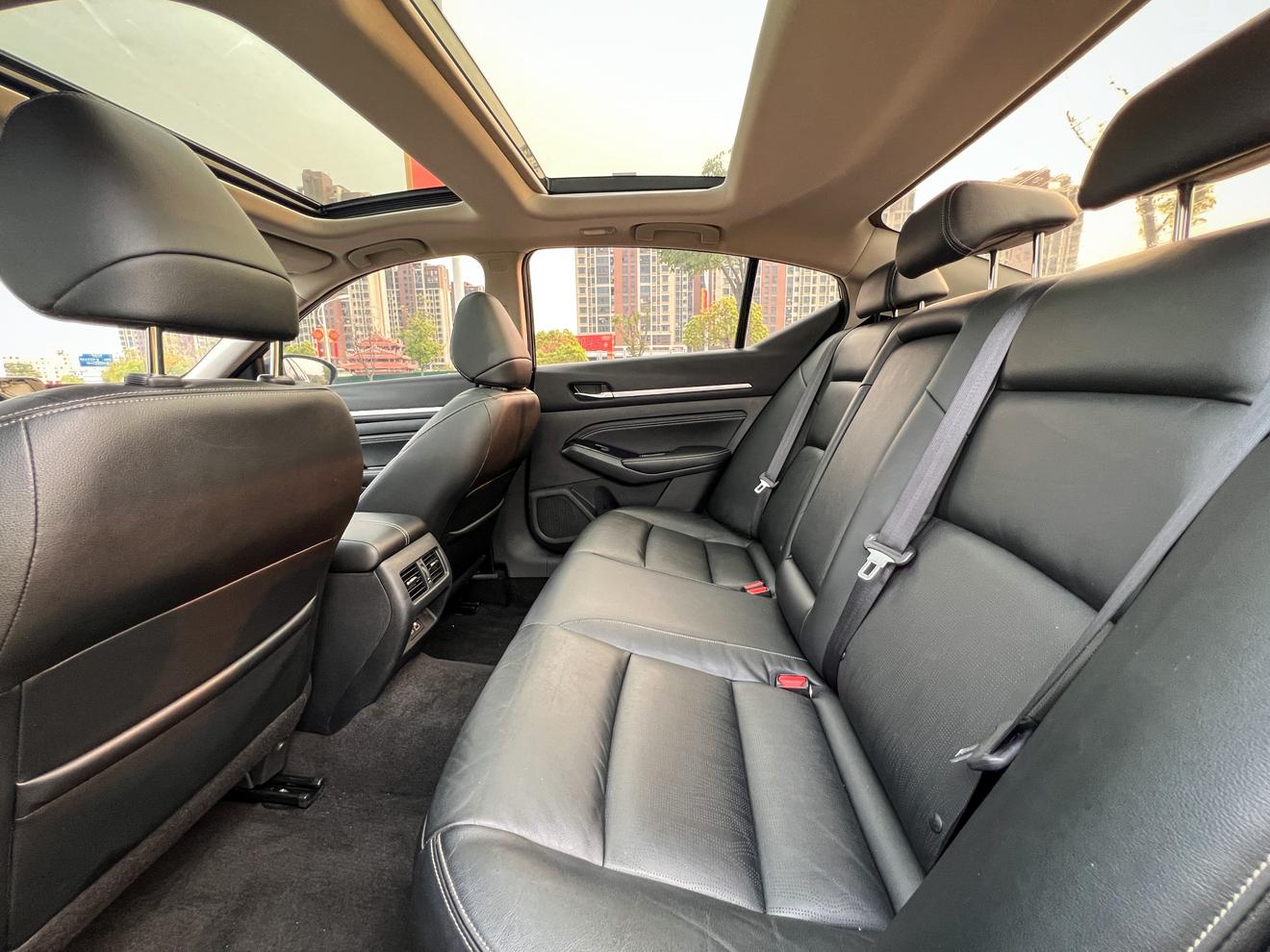 Nissan Altima 2020 thumb 8