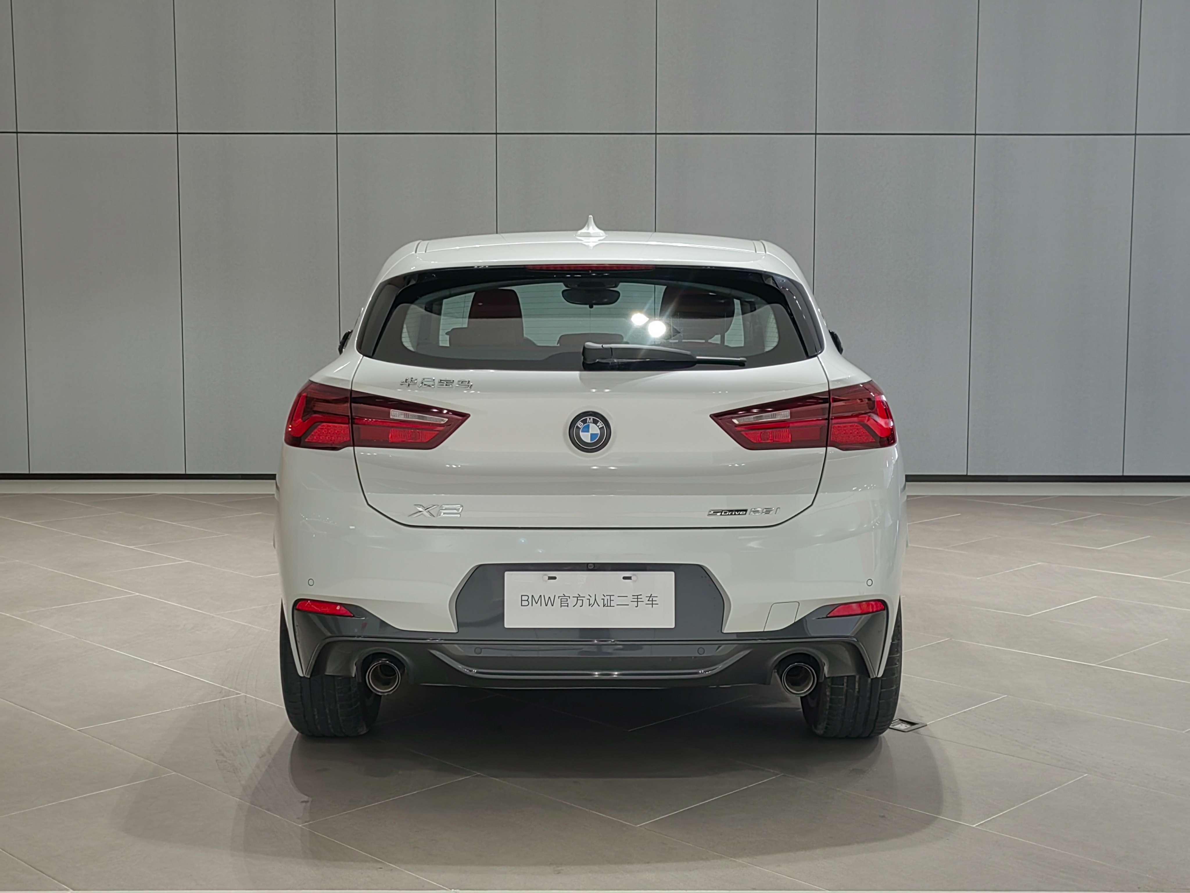 BMW X2 2023 thumb 2