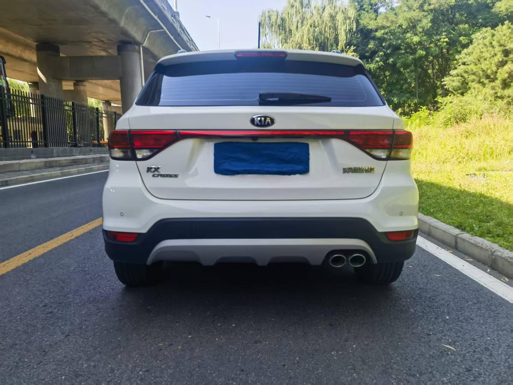 Kia Rio 2017 thumb 4