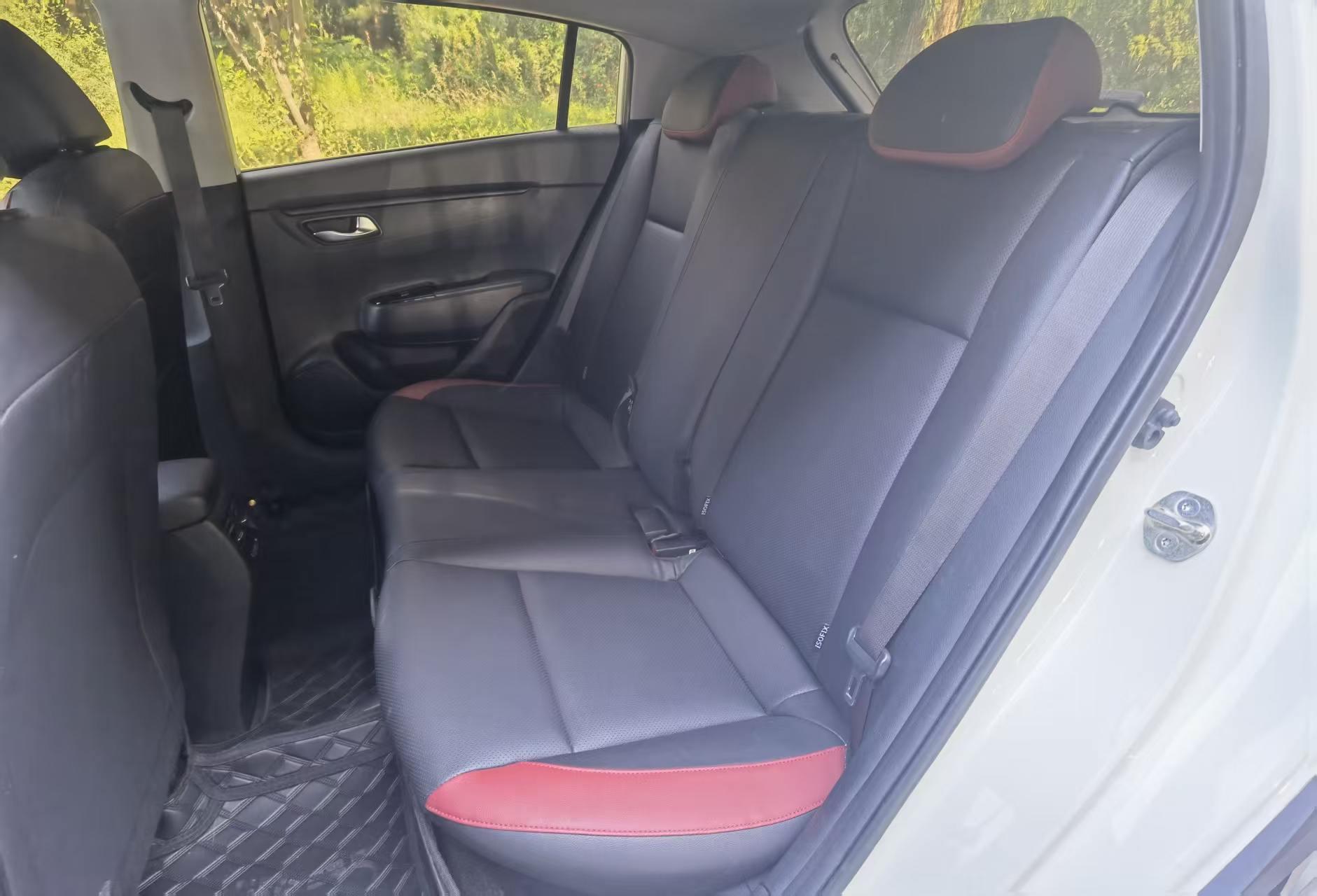Kia Rio 2017 thumb 11